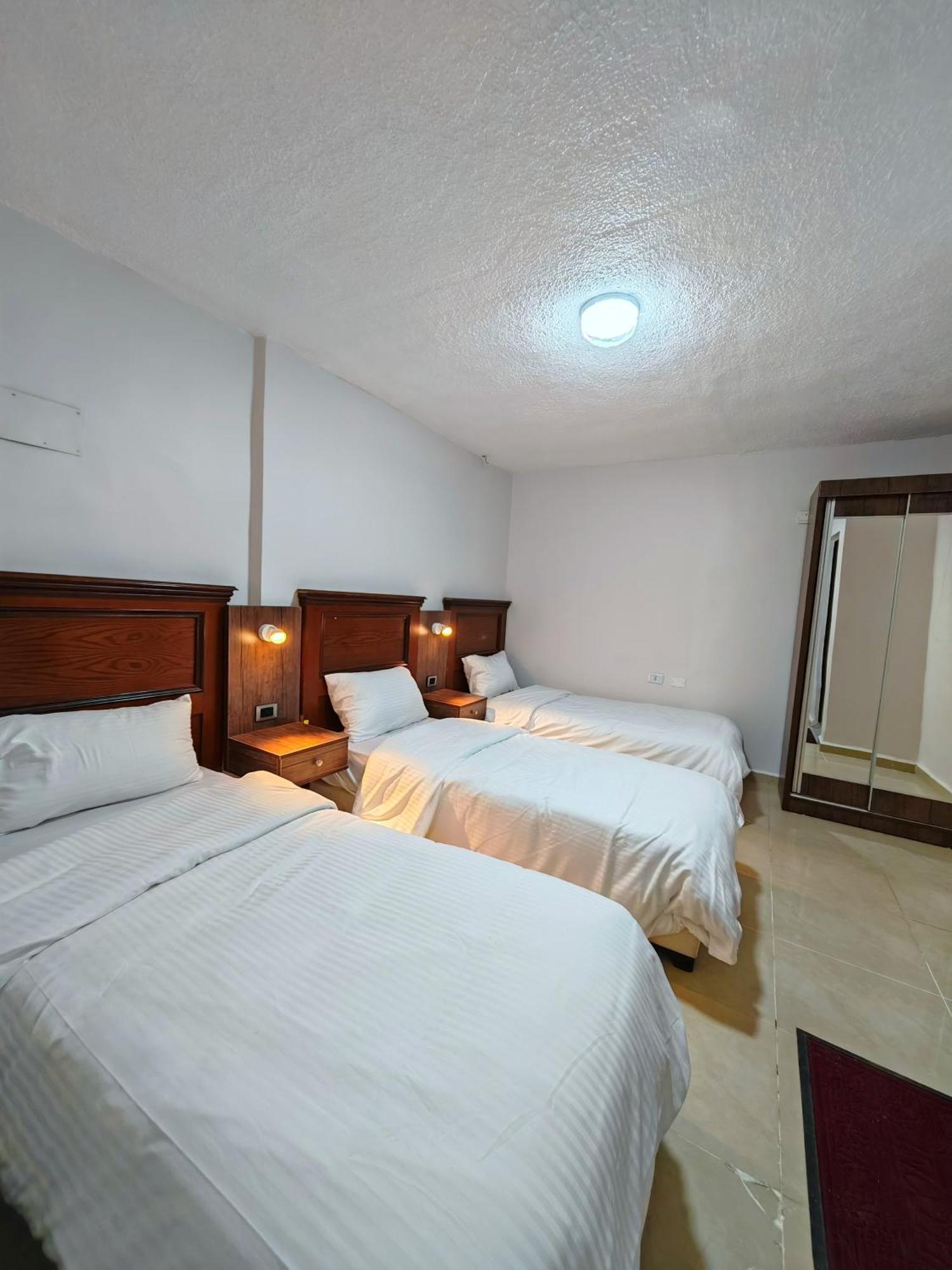 Cleopetra Hotel Wadi Musa Habitación foto